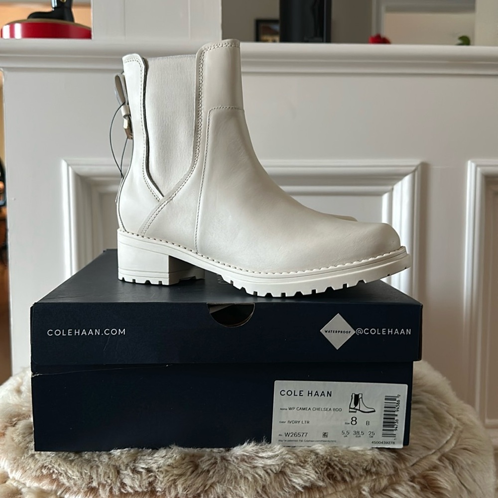 Cole Haan Camea Chelsea Boot NWOT - Women’s 8